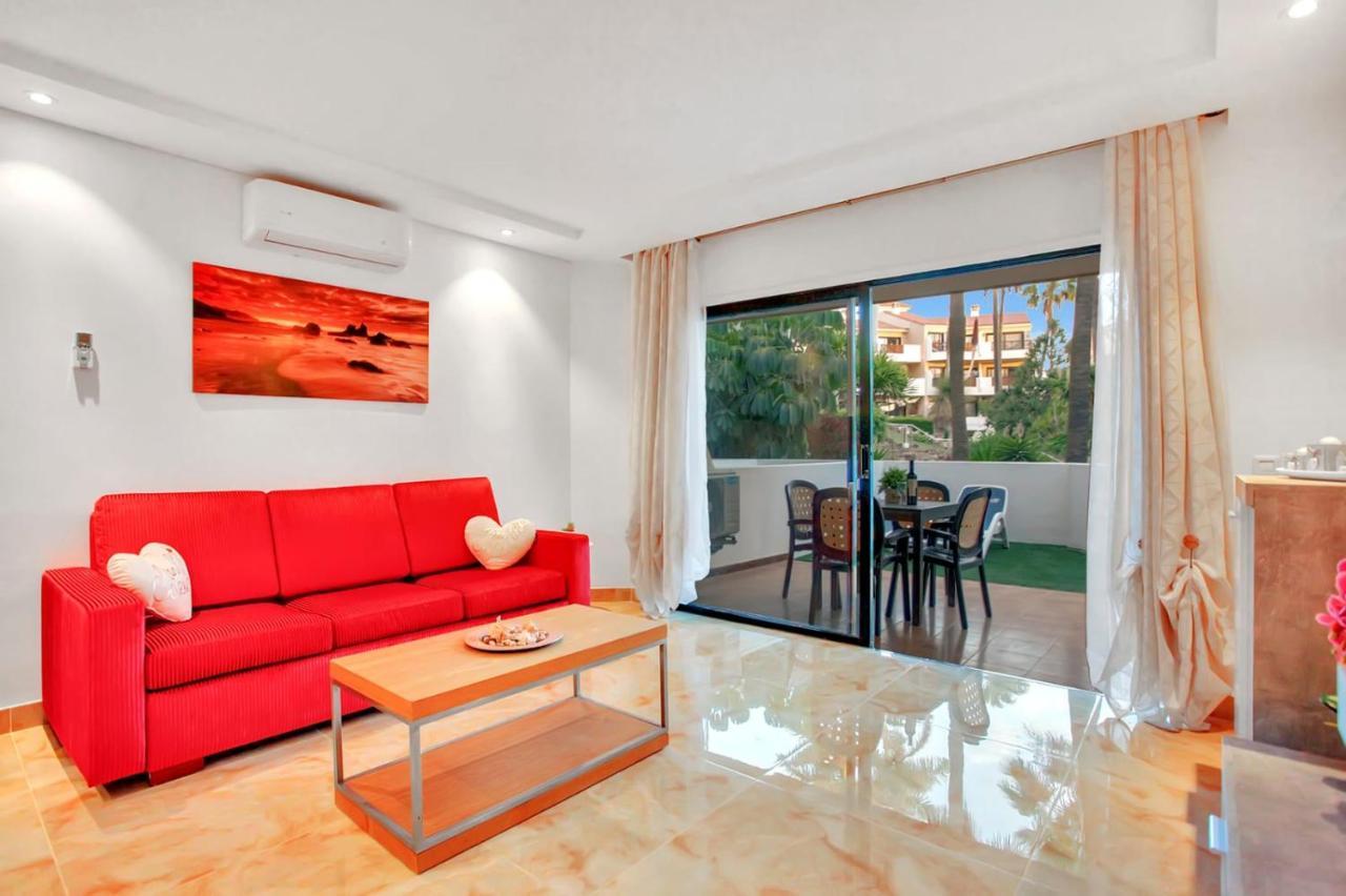 Apartment In Albatros Complex "Albaroa" Сан Мигел де Абона Екстериор снимка
