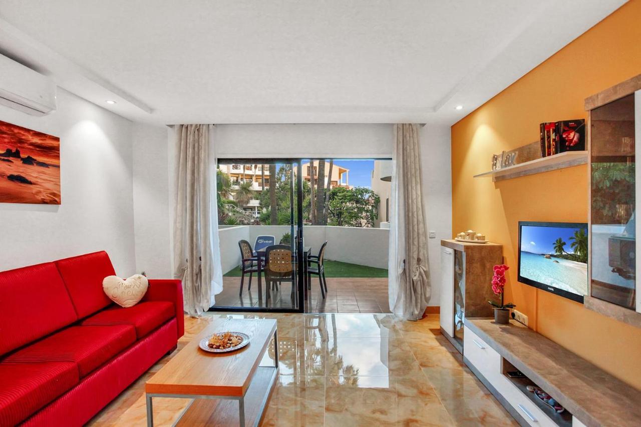 Apartment In Albatros Complex "Albaroa" Сан Мигел де Абона Екстериор снимка